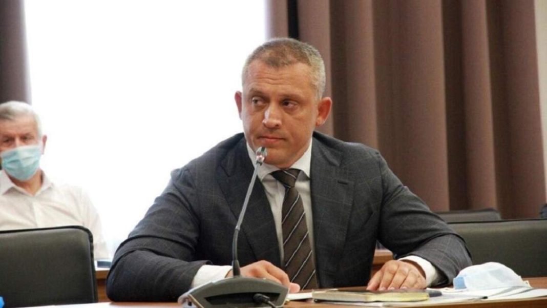 Воля в обмін на донат: Ексголова Агентства місцевих доріг Полтавщини Олексій Басан уникнув колонії, переказавши криптовалюту БФ «Спільнота Стерненка»