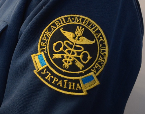 Заступник начальника Одеської митниці Вергун: дружина отримала авто за 1,2 млн грн як подарунок