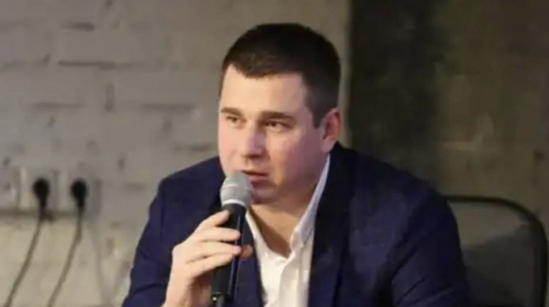 Родина одеського аудитора Дмитра Хандусенка: розкішне життя під час війни