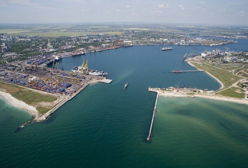 Начальник порту Чорноморськ надає пільги бізнесмену Коваленку, пов’язаному з торгівлею вугіллям від сепаратистів