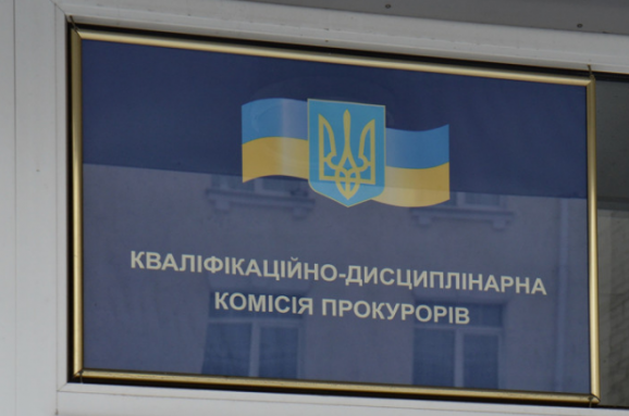 Прокурора на Одещині звільнять за саботаж розслідування зґвалтування школярки та порушення в іншій справі