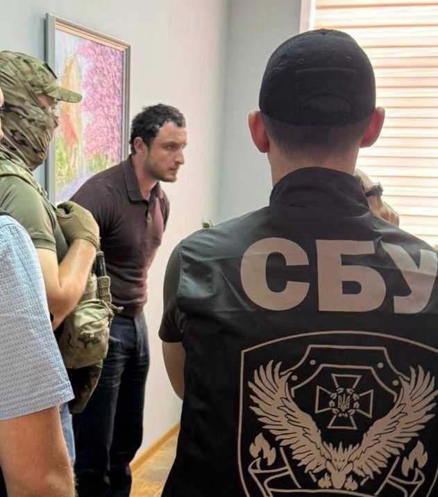 Заступник директора Держмитслужби Володимир Майструк: проблеми з декларуванням і схема з фейковими посвідченнями ОБСЄ