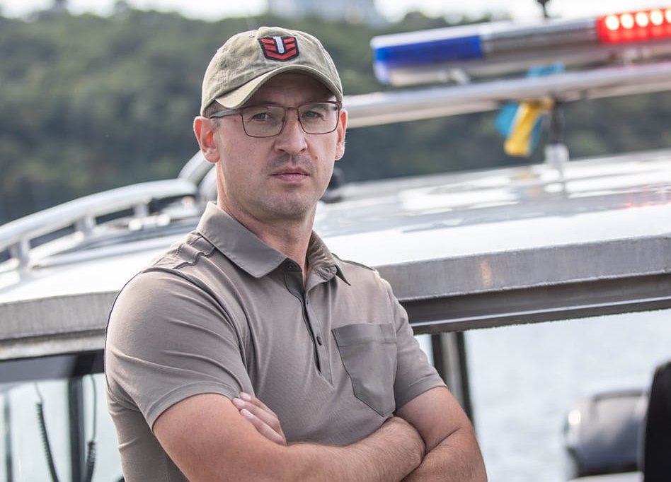 Начальник відділу Нацполіції Андрій Карпина не декларує доходи дружини-б’юті-майстра