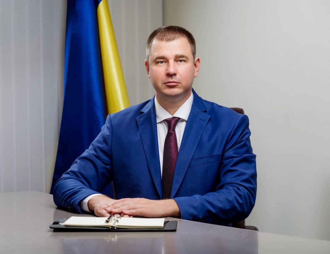 Дружина в.о. заступника голови Одеської ДФС Хандусенка пов’язана з бізнесом у Росії та ухиляється від податків