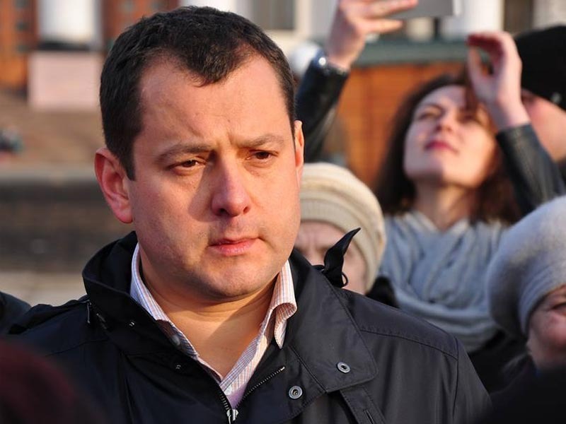 Екснардеп Єфімов разом із контрабандистом будує артилерійський завод біля кордону України