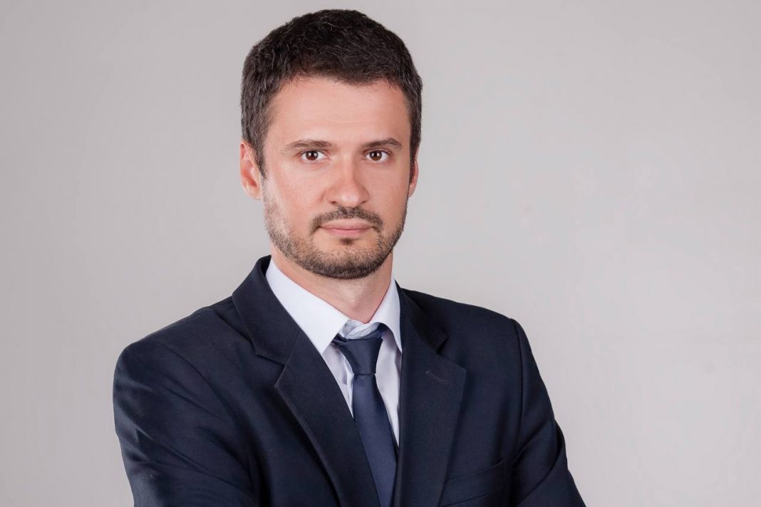 Син голови ВРП Григорія Усика: від прокурора до юриста Нацгвардії — шлях ухилення від фронту та суддівське крісло