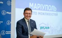 Мер у вигнанні: як Вадим Бойченко заробляє мільярди на маріупольцях