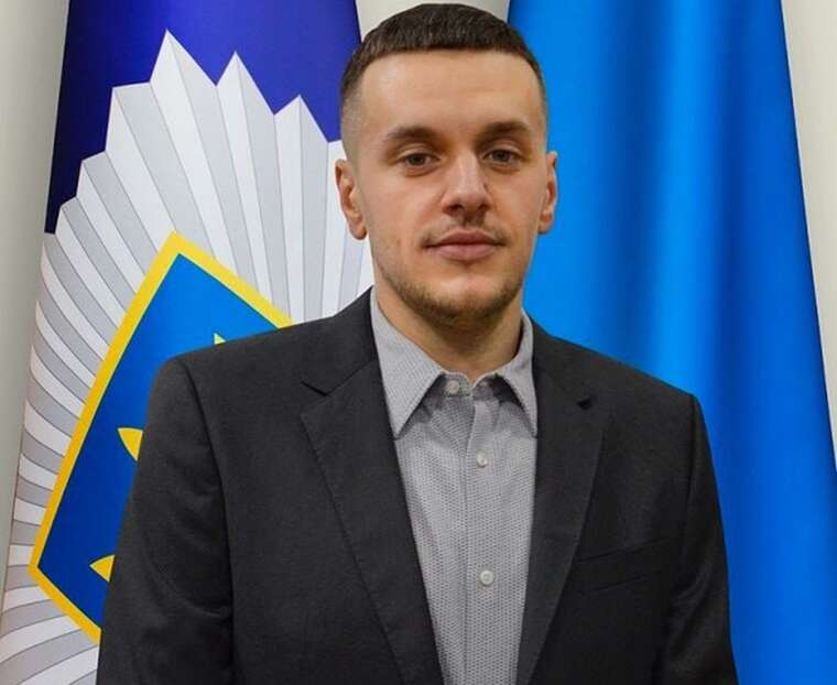 Боргові зобов'язання, заощадження в іноземній валюті та дорогий автопарк на пенсіонерах: детальний огляд майнового звіту керівника сервісних центрів МВС Дмитра Крейнера