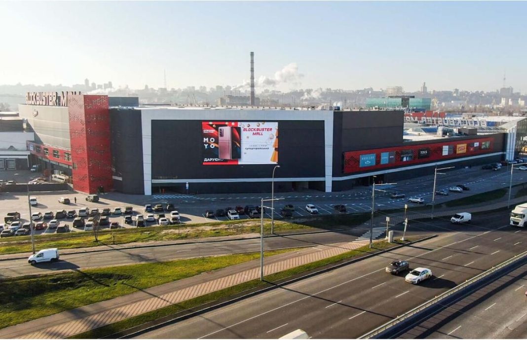 Багатовекторний «утримувач» активів: як партнер Фірташа та Алієва Олександр Спектор потрапив під приціл СБУ через гроші Медведчука
